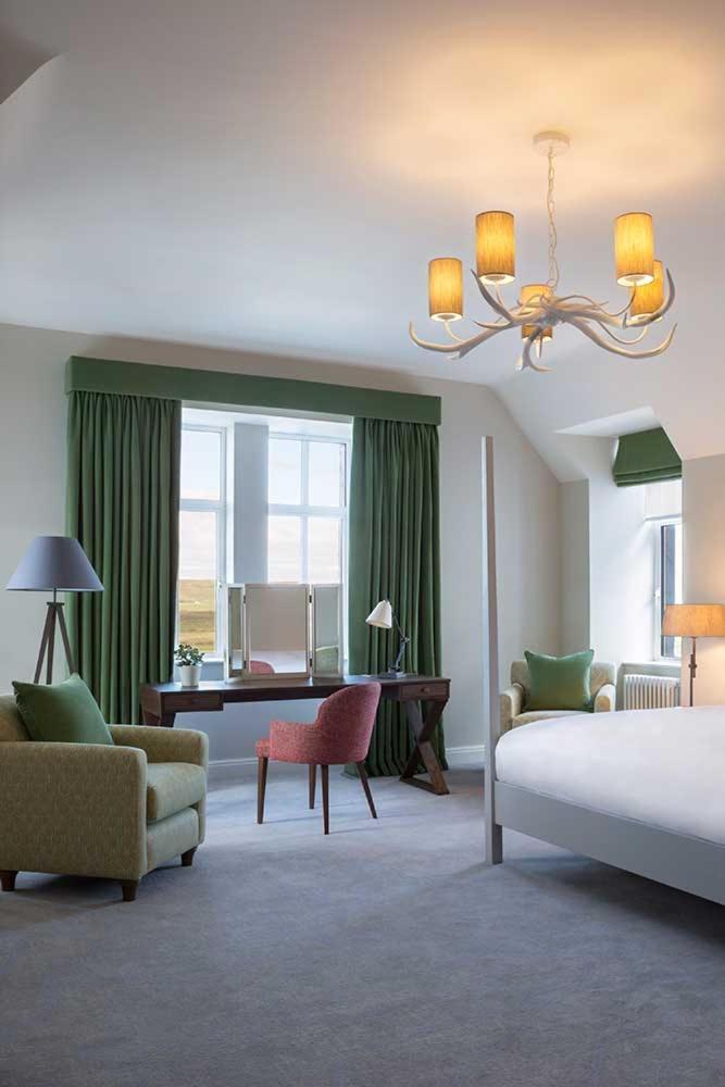 Another Place, The Machrie Port Ellen Chambre photo