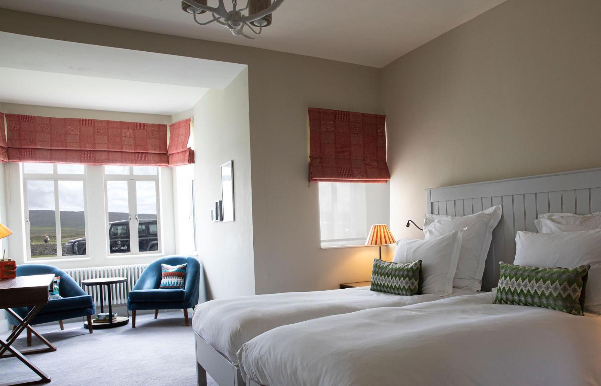 Another Place, The Machrie Port Ellen Chambre photo